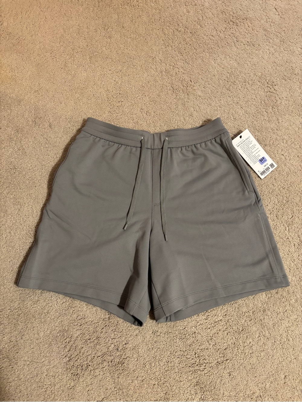 Lululemon warm up gym shorts